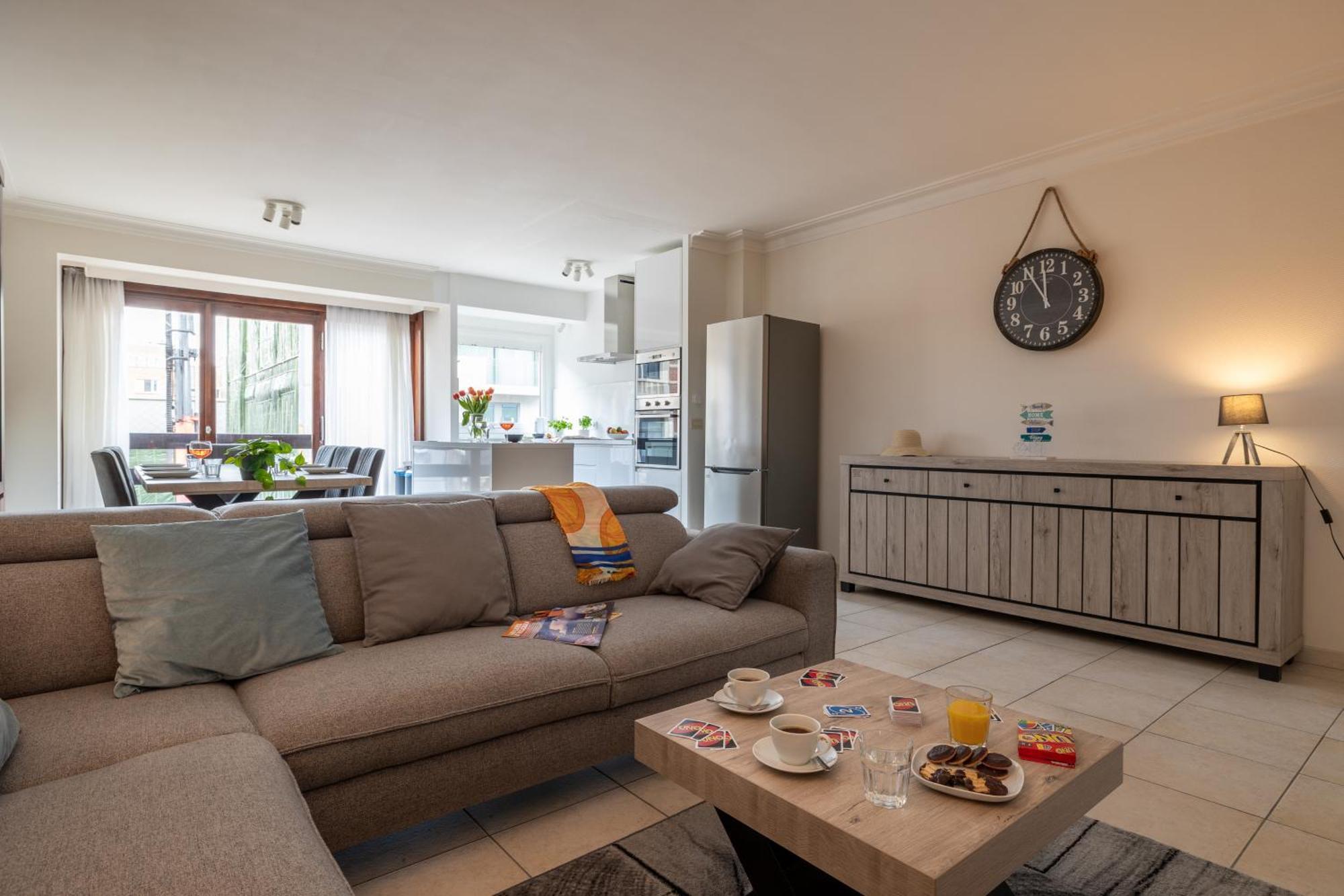 Weloveoostende - Newly Renovated Large Apartment 150M From The Beach - Including Bed Sheets And Final Clea-Ning Exterior foto